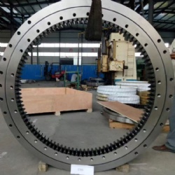 JS130 JCB Excavator 332/K8067 JNB0146 Gear Bearing Slewing Bearing
