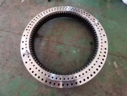 140109-00010 Doosan Excavator DX300LCA Excavator Slewing Bearing