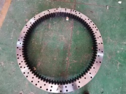 140109-00045 Doosan Excavator S225NLC-V Excavator Slewing Bearing